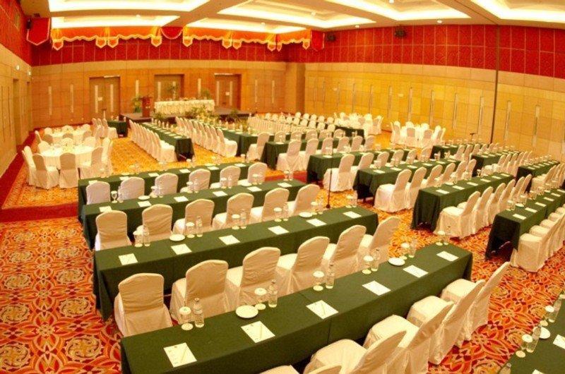 Grand Suka Hotel Pekanbaru Luaran gambar