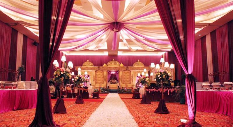 Grand Suka Hotel Pekanbaru Luaran gambar