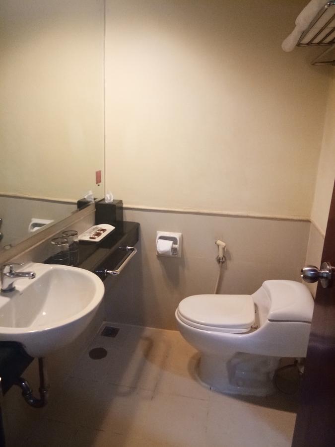 Grand Suka Hotel Pekanbaru Luaran gambar