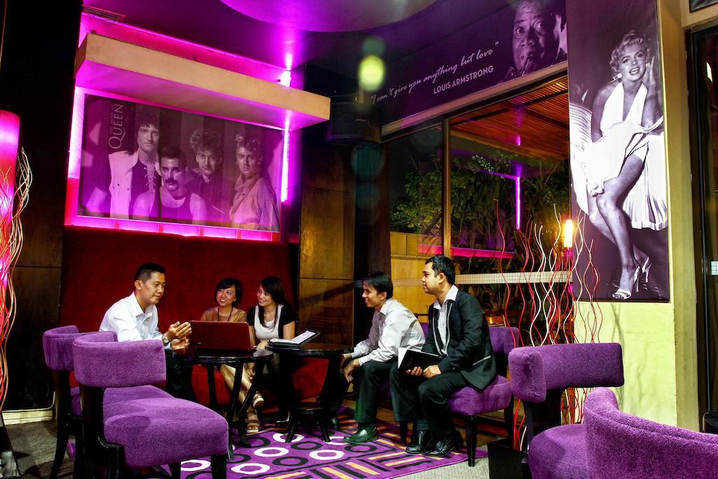 Grand Suka Hotel Pekanbaru Luaran gambar