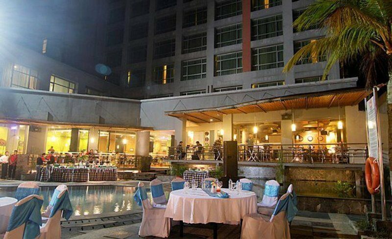 Grand Suka Hotel Pekanbaru Luaran gambar